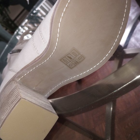Dolce Vita Beige Suede Boots - Picture 4 of 5